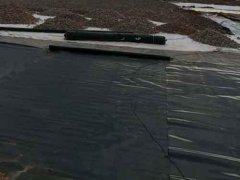 防滲復合土工膜在混凝土工程中如何保護與固定？